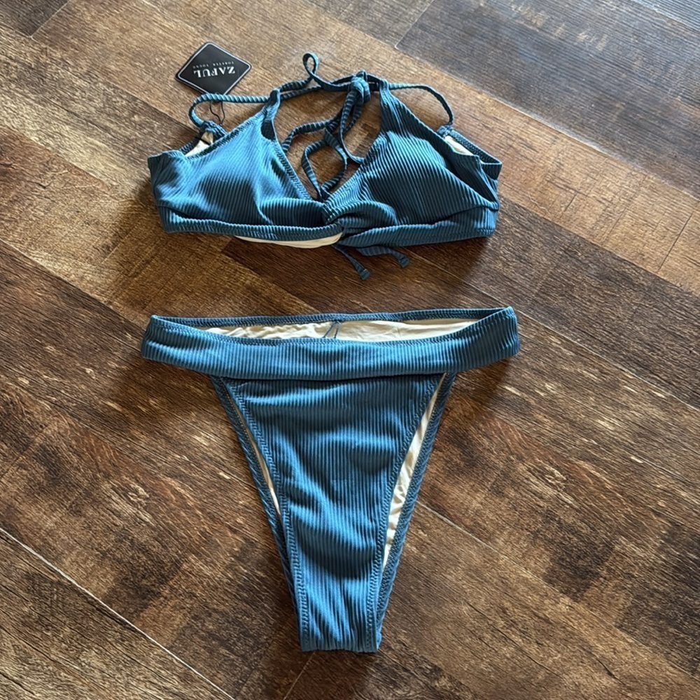Zalful Blue Ribbed Bikini Set - Picture 1 of 4